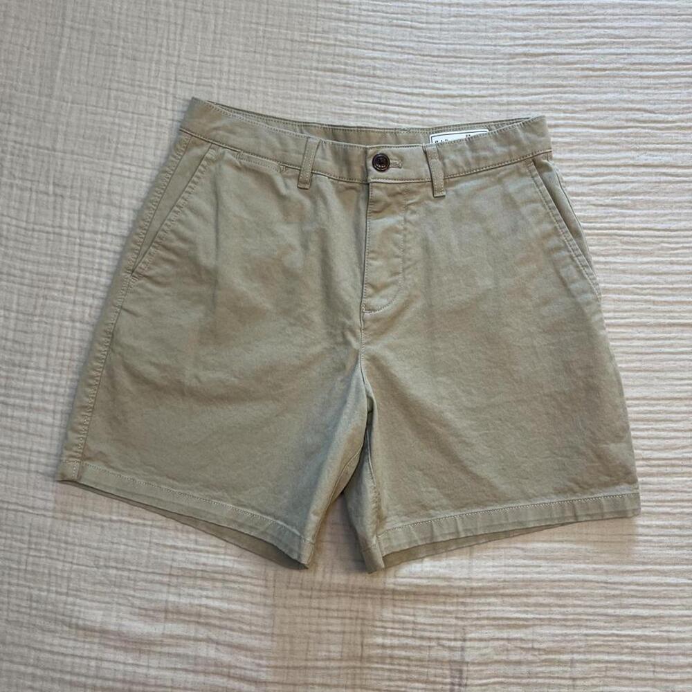 Men’s GAP 6” vintage shorts
